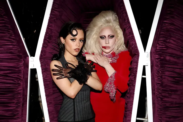 watch-wednesday-season2-in-canada-ladygaga