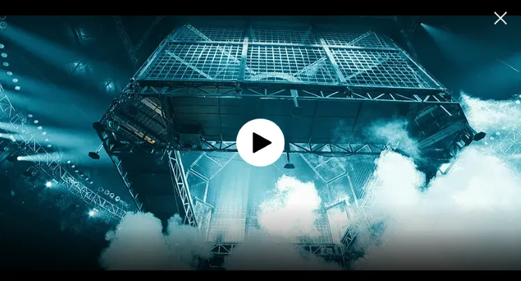 watch-WWE-Elimination-Chamber-in-Canada-5